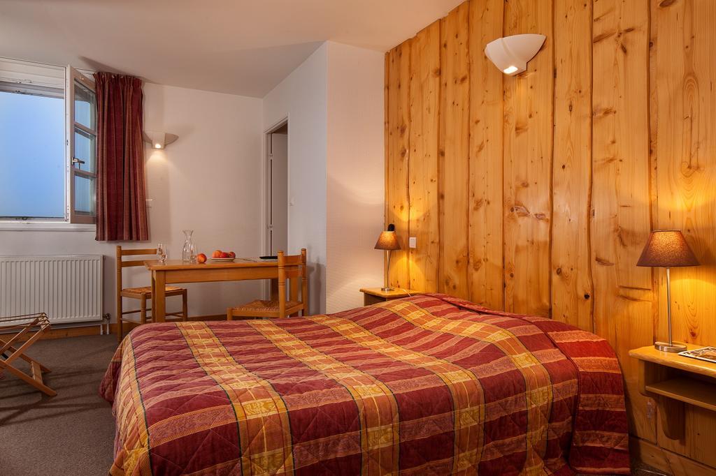 Hotel Logis Le Rouge Gazon Saint-Maurice-sur-Moselle Zewnętrze zdjęcie