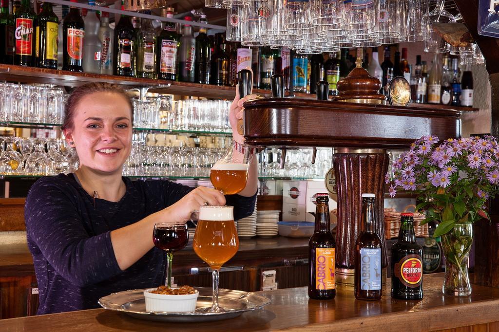 Hotel Logis Le Rouge Gazon Saint-Maurice-sur-Moselle Zewnętrze zdjęcie